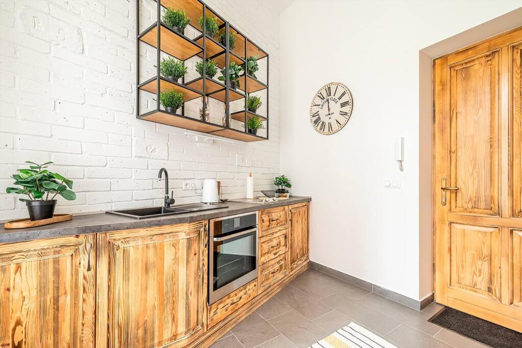 Brendon Design Home Budapest Exterior foto